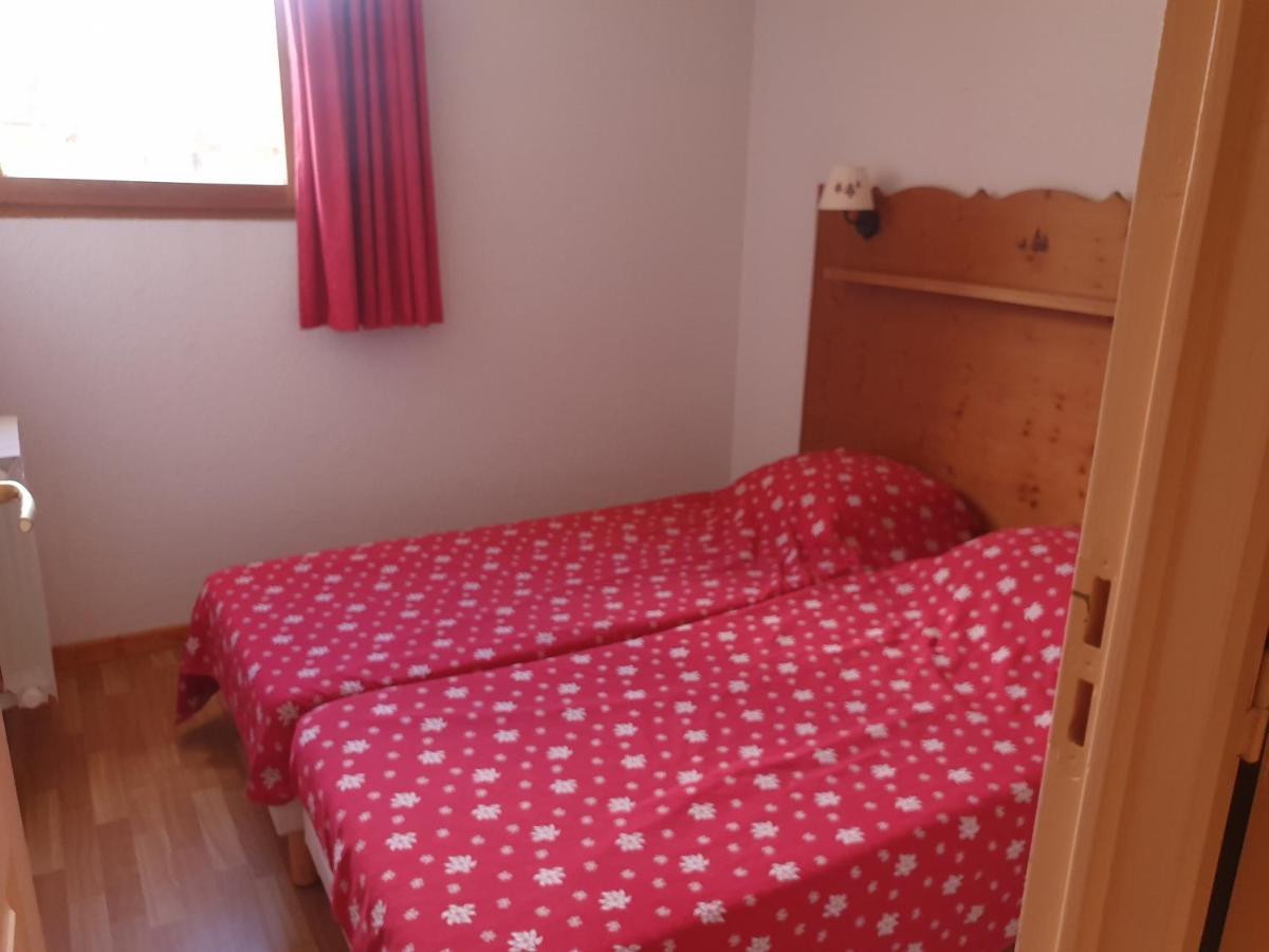 Apartamento Locabed Le Hameau Des Ecrins Puy-Saint-Vincent Exterior foto