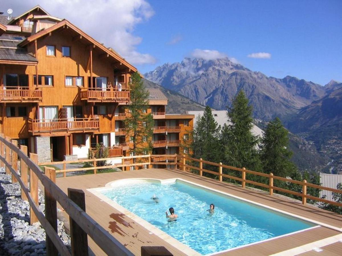 Apartamento Locabed Le Hameau Des Ecrins Puy-Saint-Vincent Exterior foto